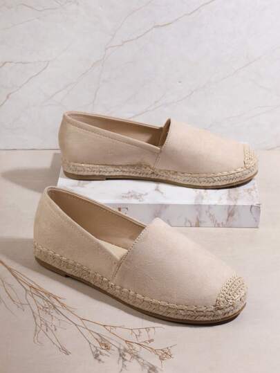 SHUZIA حذاء مسطح عصري عارض للنساء