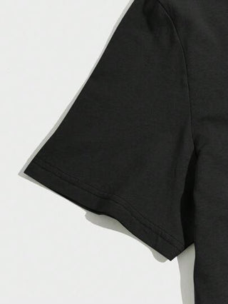 SHEIN طقم ملابس منزلية بأكمام قصيرة وبلوزة وسراويل للرجال