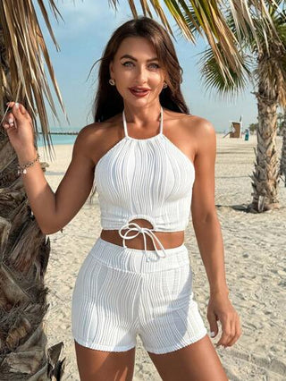 طقم تانكيني حريمي Swim Lushoire بدلة سباحة نسائية بيضاء ذات ملمس منسوج سادة مع ملابس علوية بحزام عنق وسراويل قصيرة، مكونة من قطعتين للاستخدام في البحر الصيفي