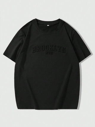 Manfinity Homme تي شيرت رجالي بأكمام قصيرة وعنق دائري مع طباعة حرفية