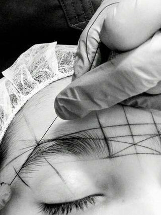 علبة 1 أداة قياس رسم تصميم خط مساعد لتقنية المكياج الدائم المتماثل بطول 10م