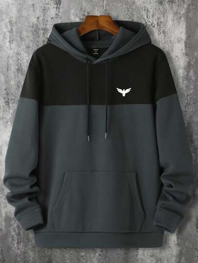 Manfinity Homme بلوزة رجالية برباط ورسومات الطيور والتقسيمات الملونة