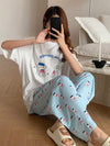 DAZY بيجامة بناتية مكونة من شورت واسع وبلوزة أبيض ذات أكمام قصيرة بطبعات حرف وصورة دب كرتونية، مجموعة ملابس نوم صيفية