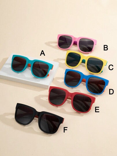 نظارات أزياء هندسية ملونة جذابة قابلة للطي للأطفال من اختيارك ، اختيار اللون