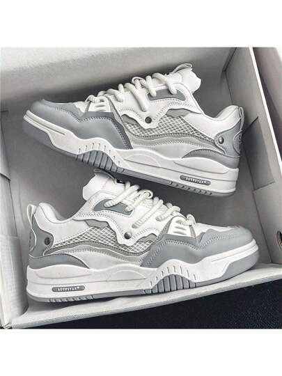 أحذية رياضية رجالية غير رسمية بنعل سميك، أحذية جري مريحة تناسب كل المناسبات لطلاب الجامعات والمراهقين، أحذية كاجوال أبيض مع ربطات الحذاء مناسبة للحفلات الموسيقية والعودة للمدرسة