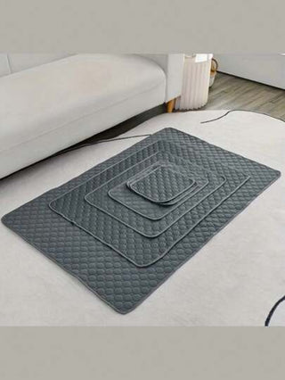 حصيرة بول للحيوانات الأليفة يمكن غسلها وإعادة استخدامها - طبقة ماء 4 طبقات لتدريب الكلاب مع قلب ضامن - مثالية للتبول داخل المنزل ومعاناة فقدان السيطرة والسفر - بديل لرمل القطط وحصيرة سرير الكلب