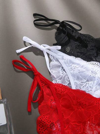 Shein Underwear&Sleepwear Basics ملابس داخلية قصيرة الجانب برباط وردي الدانتيل الزهري 3قطع