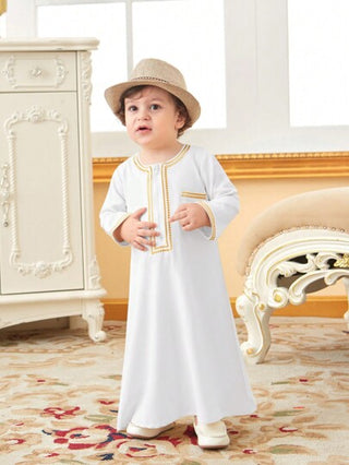 SHEIN رداء طويل تقليدي للأطفال الذكور مع تطريز على الحواف الذهبية وسحاب
