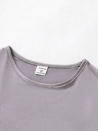girls-sets Vintaside Kids تي شيرت تي شيرت بأكمام قصيرة وسروال رياضي عارضة للفتيات - 3 قطع، متعدد الألوان