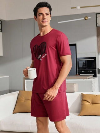 CoupledUp طقم ملابس منزلية عارضة للرجال مطبوع عليها تصاميم على شكل خطوط، قلوب، وحروف