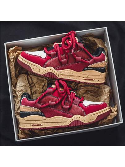 حذاء رياضي عارض رياضي أحمر للرجال ,حذاء كاجوال عارض وعملي مع باطن عريض, حذاء رياضي كاجوال منخفض القصة