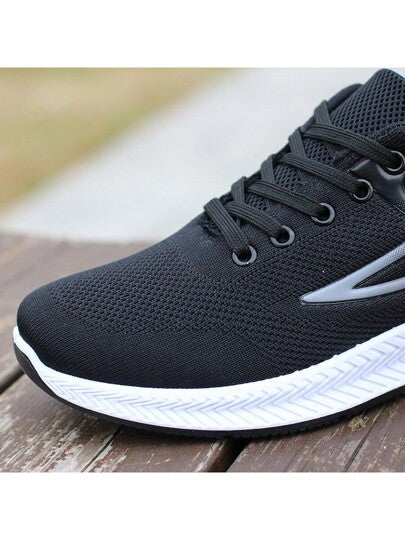 أحذية رياضية صيفية للرجال خفيفة الوزن ومنفذة للهواء وذات مقاومة للانزلاق ، أحذية كاجوال عصرية متعددة الاستخدامات موديل 2024 جديد مصنوع من شبكة مقاومة للروائح الكريهة ، أحذية للرجالرمضان