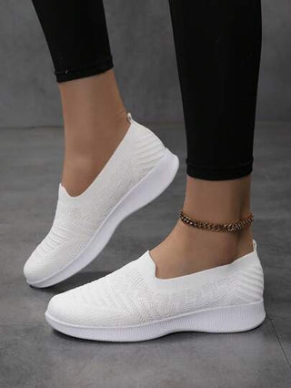 أحذية نسائية للنوم المنزلي، وأحذية طبية، وحذاء رياضي، وأحذية عمل شبكية زفافة للعمل، وحذاء أم خفيف، ولون أبيض