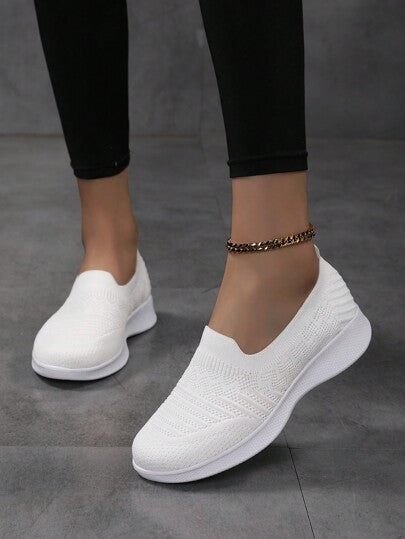 أحذية نسائية للنوم المنزلي، وأحذية طبية، وحذاء رياضي، وأحذية عمل شبكية زفافة للعمل، وحذاء أم خفيف، ولون أبيض