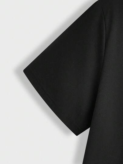 Manfinity Homme تي شيرت رجالي أسود ذو أكمام طويلة بطباعة رجل الزنجبيل عيد الميلاد المجيد