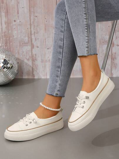 أحذية مدرسية للطلاب بمقاس كبير ،حذاء رياضي مسطح عصري متعدد الوظائف مريح يربط بالأربطة