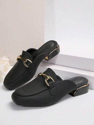 أحذية نسائية سهلة الارتداء بإبزيم معدني، بنعل مربع أنيق وجلد لامع، أحذية لوفر نسائية عصرية بدون ظهر، أحذية كاجوال مسطحة مناسبة لجميع المواسم