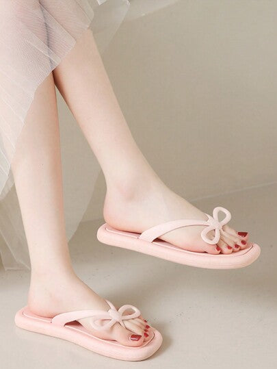 صندل نسائي بشريحة بلاستيكية ، صندل صيفي أنيق بعقدة فراشة ،صندل مريح مانع للانزلاق بفتحة مربعة، صندل شاطئ مسطح كاجوال للفتيات الشابات