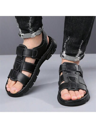 صنادل رجالية من الجلد 2024 جديدة ذات كب وحلقة مضادة للانزلاق وقاعدة ناعمة وقابلة للتنفس ، نعال صيفية للمتوسطي العمر والمسنين