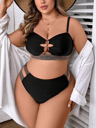 Swim SXY مجموعة بيكيني صيفية بتصميم فريد مزين بحلقات وشقوق للنساء بمقاس كبير