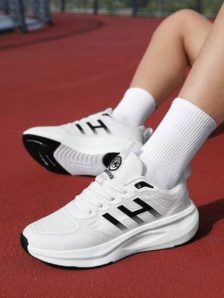 أحذية رياضية للمراهقين، جزء علوي من الشبك الحريري المسامي، نعل سميك ومقاوم للتآكل، مثالية للمظهر العادي والرياضي، للسفر