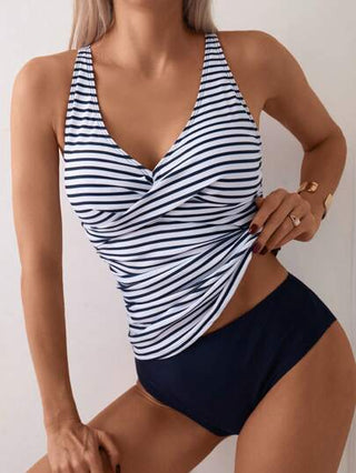طقم تانكيني حريمي Swim Lushoire ملابس علوية صيفية نسائية بخطوط مائلة على الرقبة بياقة V مع مجموعة قيعان سباحة بألوان صلبة لقضاء العطلة