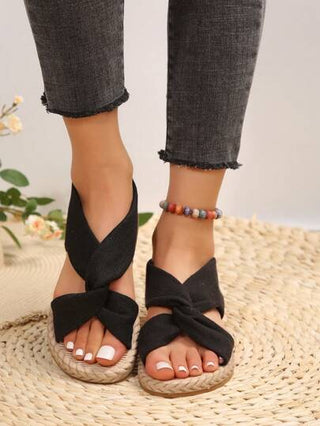 صنادل كاجوال خارجية مفتوحة للنساء مصنوعة من القماش مجدول