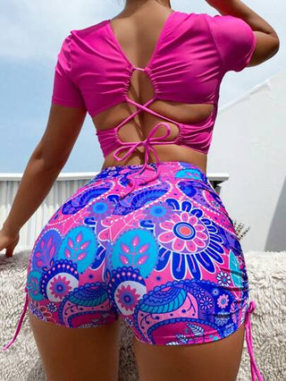 طقم تانكيني حريمي Swim مجموعة تانكيني برقبة دائرية وأكمام قصيرة وشورت برباط وطبعة نباتية استوائية بلون سادة للنساء (طباعة عشوائية) ، لإجازة النساء في الصيف على الشاطئ