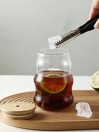 كوب قهوة زجاجي سعة 550مل (بدون قش)، كوب زجاجي شكلة متموج إبداعي، كوب قهوة جمالي، كوب عصير صيفي، كأس مشروبات باردة شفافة، إناء شراب فريد بتصميم بسيط، مثالي لتناول القهوة المثلجة وشاي الحليب والمياه، لاستخدام المنزل والمكتب، هدية رائعة لعيد الأم هدية...