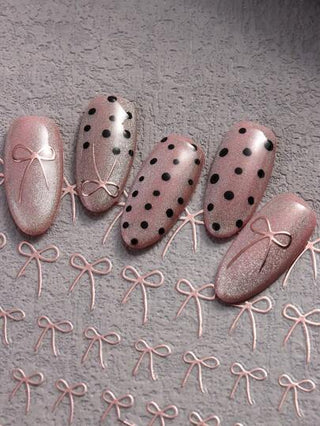 قطعتان ملصقات أظافر بخطوط الأربطة ذهبية اللون بتقنية الليزر ثلاثية الأبعاد زخرفة أظافر رقاقات أربطة وأزهار لطيفة