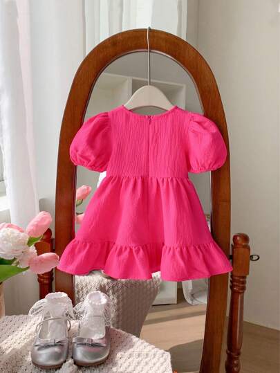 فساتين بيبي فستان بناتي صيفي بسيط وجميل فضفاض مع أكمام قصيرة مفصلة من قماش ناعم