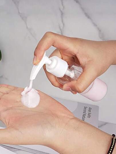 5 قطع زجاجات كتف شفافة بسعة 100مل، زجاجات مضخة، زجاجة مضخة لغسول البشرة، أوعية سفر بلاستيكية قابلة لإعادة الملء لمستحضرات التجميل، حاويات سفر محكمة الإغلاق للأغراض الشخصية، الشامبو، البلسم، مستحضرات التجميل المحمولة، بيضاء 50مل/100مل، ملحقات محمولة...