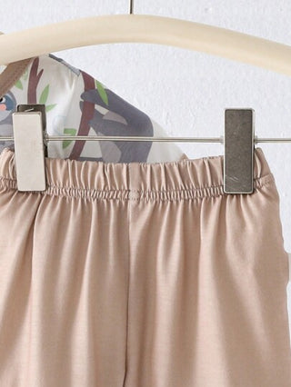 SHEIN قميص قصير الأكمام مطبوع عليه صورة ثعلب بارد للأولاد الرضع مع بنطلون طويل، 2 قطعة لارتداء المنزل العارض العادي