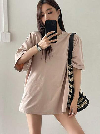 DAZY تي شيرت صيفي مريح للنساء قصير غير محكم بأكمام خفيفة بتصميم أجنحة الخفافيش بياقة مستديرة من اللون الواحد ذو مقاسات كبيرة