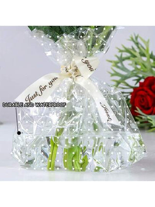 1 لفة ورق تغليف شفاف بعرض 15.75 بوصة وطول 394 بوصة، ورق تغليف بلاستيك شفاف لسلال الهدايا والزهور والأشغال اليدوية وتغليف الهدايا والورق النسيجي ومستلزمات باقات الزهور وتغليف الهدايا وتغليف الزهور وتعبئة الهدايا لأي مناسبة (نقطة بيضاء) زخرفة الهالوين ، زخر