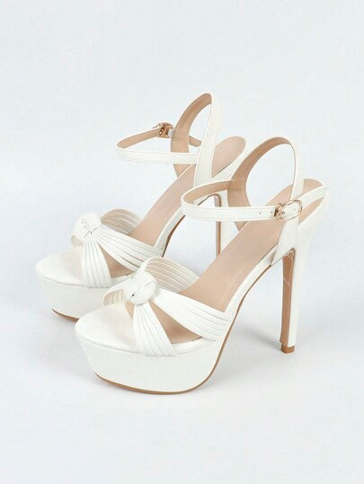 صنادل كعب عالي سماوية بارتفاع 14سم ونعل سميك ضد الماء، مفتوحة من الأصابع بلمعان والكعب رفيعة للنساء