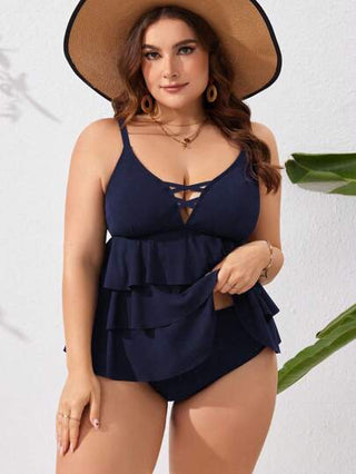 SHEIN Swim Curve ملابس علوية كامي كبيرة الحجم بطبقات متعددة متقاطعة بلون سادة و حافة مجعدة لباس شاطئ صيفي للنساء