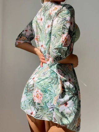 Swim Lushoire مجموعة بكيني لطبعات نباتات استوائية للنساء للصيف مع شورت مربع وكيمونو بأكمام نصفية مطابقة للتغطية