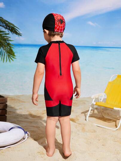 SHEIN طقم بدلة سباحة / غطاء سباحة قصير الأكمام بطبعة العنكبوت الفاشن للفتى الصغير