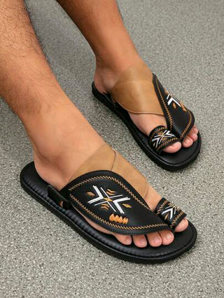 صنادل رجالية مسطحة مريحة ونعال شاطئية تقليدية بألوان متعددة