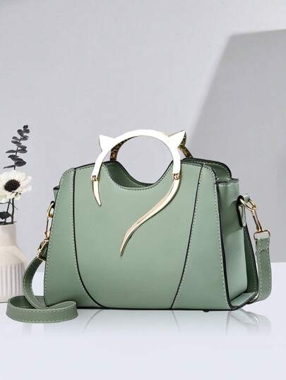 حقيبة كتف بسيطة ذات سحاب, موحد اللون للنساء ذات سعة كبيرة, تصميم بسيط مزين بعناصر معدنية, عصري للطالبات والتسوق, مناسبة للمراهقات وطالبات الجامعات والموظفات, مناسبة جدا للمكتب والجامعة والعمل والتنقلات واطقة الخروج والسفر, افضل هدايا عيد الأم