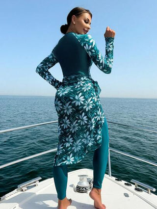 مايوه حريمي قطعة واحدة Swim Mulvari بدلة سباحة نسائية قطعة واحدة، لاسلكية، طباعة عشوائية، مجموعة مكونة من ثلاث قطع، دمج موحد اللون مع زهور، تحفظية، مع شورت وتنورة من الشبك، صيفية