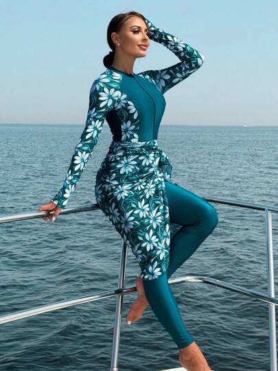 مايوه حريمي قطعة واحدة Swim Mulvari بدلة سباحة نسائية قطعة واحدة، لاسلكية، طباعة عشوائية، مجموعة مكونة من ثلاث قطع، دمج موحد اللون مع زهور، تحفظية، مع شورت وتنورة من الشبك، صيفية