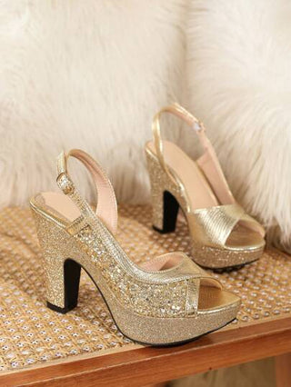 صنادل نسائية ذات كعب عالٍ سميك مريحة ومضادة للانزلاق باللون الذهبي، جديدة لربيع / صيف 2024 للحفلات والمناسبات الكاجوال