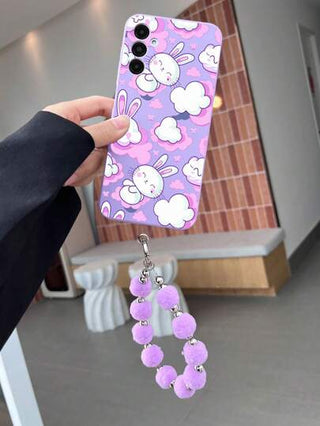 غطاء هاتف مضاد للصدمات مع طباعة أرنب سحابة بنفسجي TPU قطعة واحدة مع سوار كرة بنفسجية فلوفي قطعة واحدة، متوافق مع آيفون/غطاء واقي متوافق مع آيفون/حالة هاتف مضحكة/حالة هاتف أندرويد/حالة هاتف سامسونج/حالة هاتف شاومي/حالة هاتف أوبو/متوافق مع آيفون 15 برو ماكس