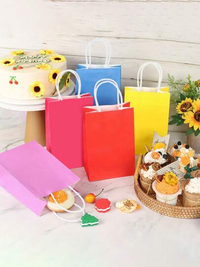 2/6/12/24 قطعة - أكياس هدايا من الورق الكرافت متعددة الألوان مع مقابض، مناسبة لهدايا عيد الميلاد، لوازم الحفلات، حفلات الزفاف، مستلزمات الحفلات، ديكورات عيد الميلاد، ديكورات الحزب، ديكورات الزفاف، لوازم الحفلات، أكياس هدايا هالوين