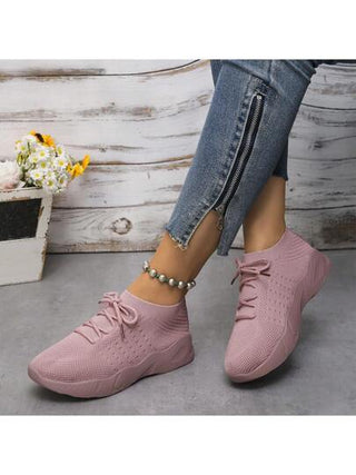 أحذية رياضية كاجوال للنساء بلون أحادي وحزام متعرج وأصابع مدورة