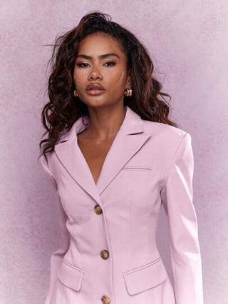 MISSGUIDED سترة بليزر مصممة بكتفية مرصعة