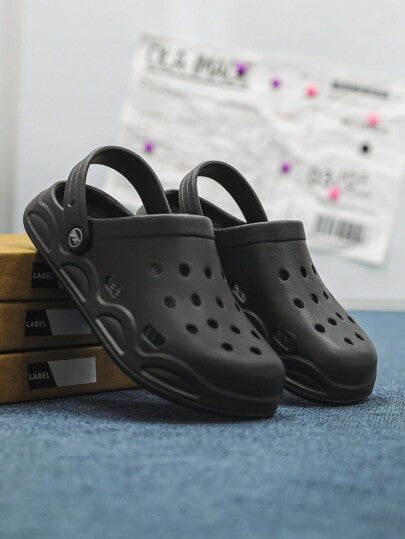 صنادل صيفية جديدة للرجال مفرغة، مضادة للانزلاق مع نعل سميك مغلقة أمامية، شباشب راحة للاستخدام الخارجي جنسين