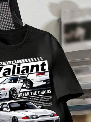 SHEIN تي شيرت تي شيرت كاجوال أبيض بسيط للأولاد في مرحلة المراهقة بطبعة سيارة سباق قصيرة الأكمام وياقة دائرية، للصيف